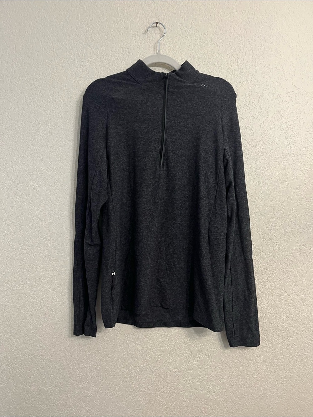 lululemon athletica golf/ activewear Dark Charcoal Long Sleeve Half-Zip Top